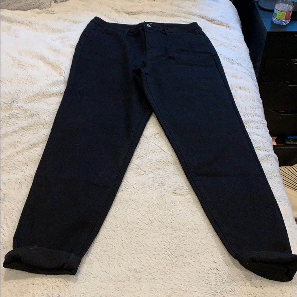 Black Missguided Mom Jeans